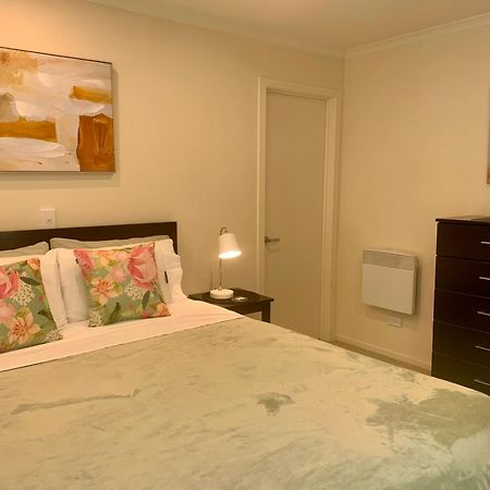 March Apartments Dunedin Esterno foto