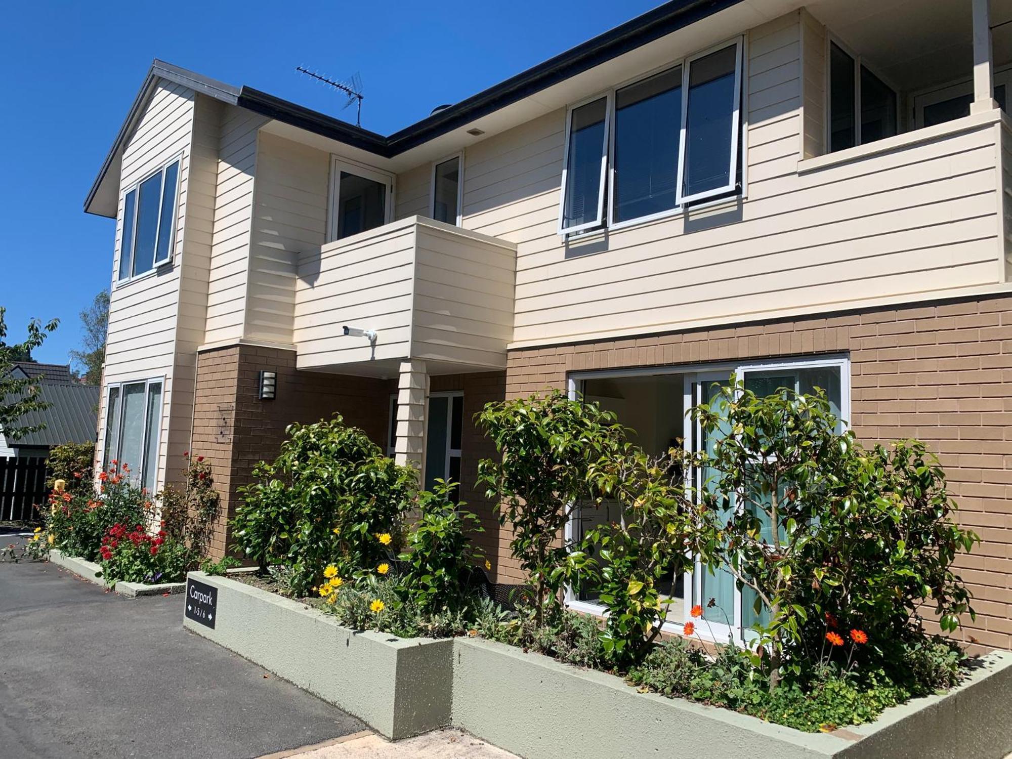 March Apartments Dunedin Esterno foto