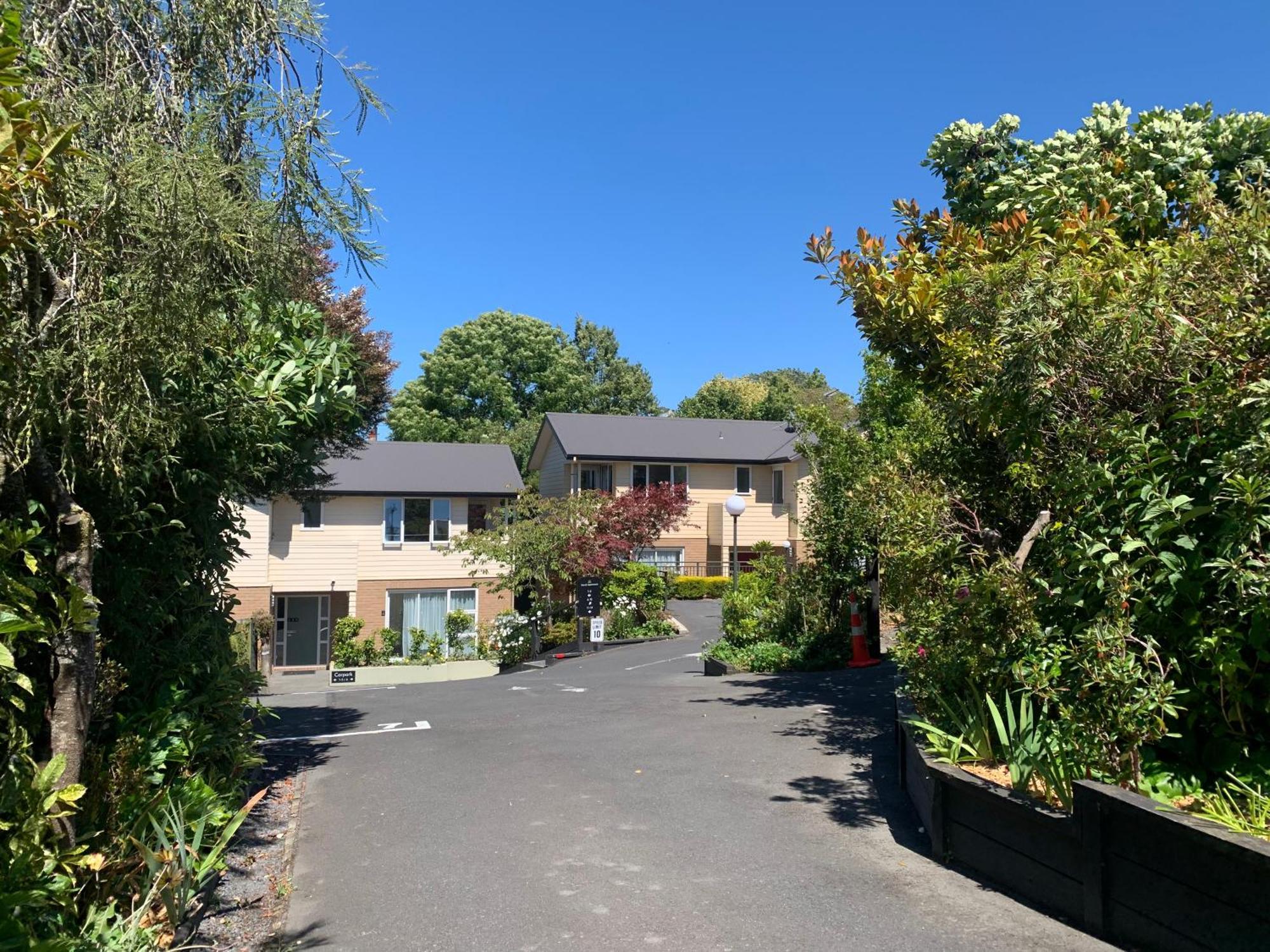 March Apartments Dunedin Esterno foto