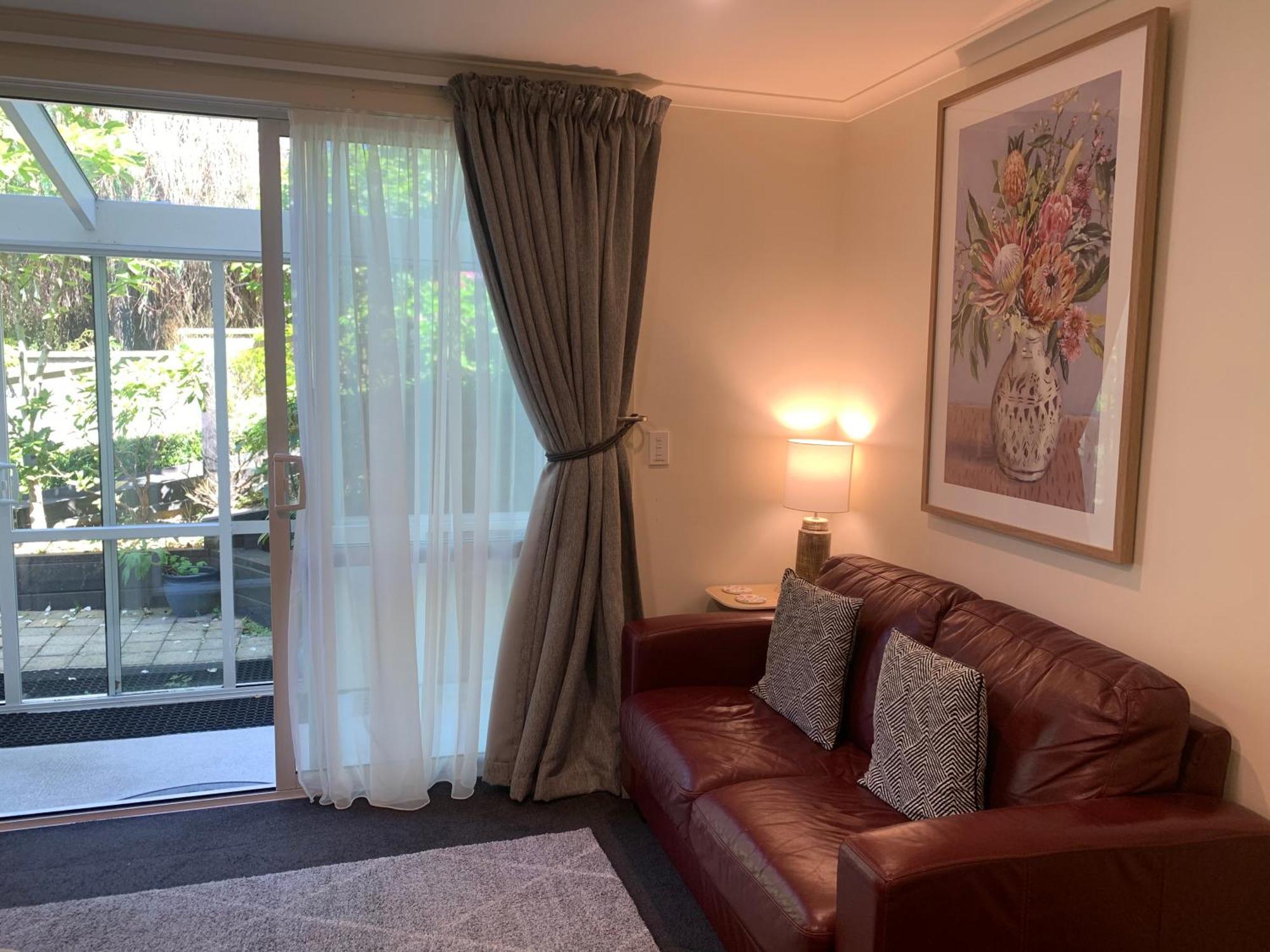 March Apartments Dunedin Esterno foto